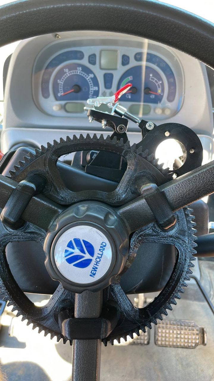 Volante con corona impresa instalada